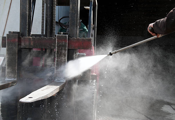 Best Parking Lot and Garage Cleaning  in Woodmere, LA